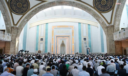 Diyanet 'in cuma hutbesi: "Ülkemizin ateş çemberinin içine çekilmek istendiği bir dönemde; istikbalimiz, kardeşliğimize bağlı"