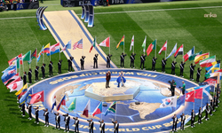 FIFA, Dünya Kupası'na ilişkin tartışmalı yatırım planından geri adım attı