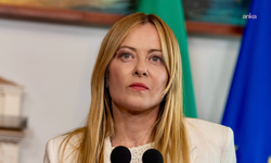Meloni: İspanya ile hava ve deniz bağlantılarında sınır kontrolleri yeniden başlatıldı