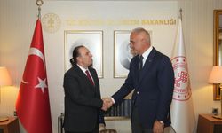 Bakan Ersoy, Devlet Opera ve Balesi Genel Müdürü Atilla'yı kabul etti