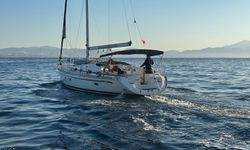 Kuşadası açıklarında 10 kaçak göçmen yakalandı