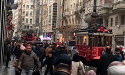 İstiklal Caddesi'nde intihar girişimi