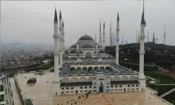 Çamlıca Camii'ne namaza gelmeyenlerin savunması alındı
