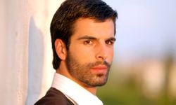 Türk bayrağı için 'Rıfkı cumhuriyetinin bayrağı değil mi bu?' diyen Mehmet Akif Alakurt hakkında soruşturma