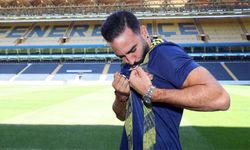 Adil Rami resmen Fenerbahçe’de!