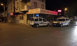 Sokak ortasında pompalı tüfekli saldırı: Balkonda oturan...