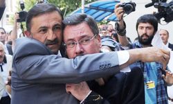 Melih Gökçek bu kez de 'Susamam' parçasını hedef aldı!