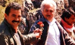 Abdullah Öcalan'dan çiçek alan Doğu Perinçek fotoğrafı yorumladı: Teslim almaya gitmiştim