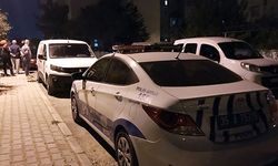 İzmir'de pompalı dehşeti! Kendini elektroşok cihazıyla korumaya çalışan sevgilisini öldürüp intihar etti