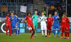 Hoffenheim-Bayern Münih maçında görülmemiş protesto: 15 dakika paslaştılar