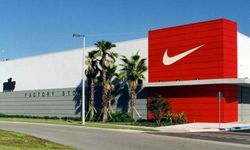 Nike, ABD ve Avrupa'daki bütün mağazalarını kapatıyor