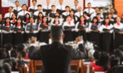 Sanatçıların 'iç çamaşırlarına müdahale' eleştiri sayıldı