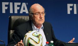 Eski FIFA Başkanı futboldan men edildi