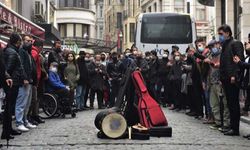 İzmir Müzisyenler Derneği Başkanı: Müzik aletlerini satıp eve erzak alanlar var