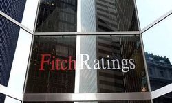 Fitch 6 şirketin notunu düşürdü!