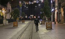 Bilim Kurulu Üyesi Şener'den yeniden kapanma uyarısı