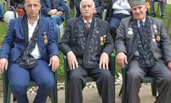 Ulu Önder Atatürk sevdiği şarkılar ve zeybekle anıldı