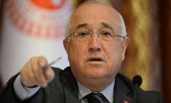 Cemil Çiçek'ten '50+1' eleştirisi: Türkiye'yi kaosa sürükleyecek