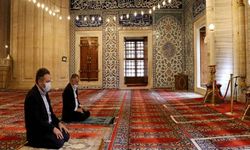 Diyanet'in tepki çeken kararı: Camilerden T.C ibaresi kaldırılacak