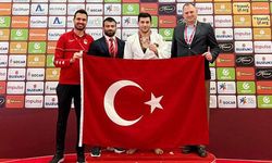 Milli sporcu Vedat Albayrak'tan gümüş madalya