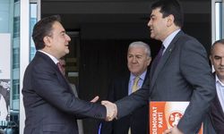 Ali Babacan'ı ziyaret eden Gültekin Uysal'dan 'altılı masa' yanıtı