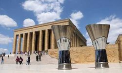 Anadolu Efes'ten Anıtkabir ziyareti