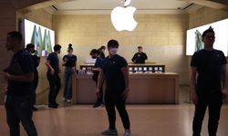 Apple mühendisleri casusluk davaları nedeniyle zor durumda