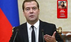 Dmitri Medvedev: Devletler arası hukuk işlemez halde ve uluslararası kurumlar da büyük bir krizin içinde!