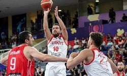 A Milli Basketbol Takımı EuroBasket'te son 16'yı garantiledi
