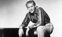 Rock müziğinin efsanesi Jerry Le Lewis hayatını kaybetti