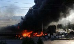 TÜPRAŞ rafiresinin yanındaki petrol firmasında yangın!