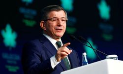 Davutoğlu'ndan Erdoğan'a 'ahlaksız, namussuz' yanıtı