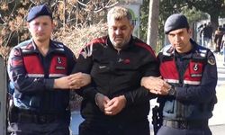 Yıkılan 'Kule Apartmanı'nın müteahhidi 'depremzede' olarak sığındığı otelde yakalandı