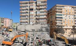 Bakanlık inceledikçe acil yıkılacak bina sayısı artıyor! 30 bin daha eklendi