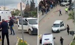 Kırmızı ışıktaki araca silahlı saldırı! 2 ölü, 1 yaralı