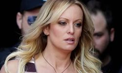 Trump'ın 'sus parası' verdiği Stormy Daniels: Kral tahtından indirildi!