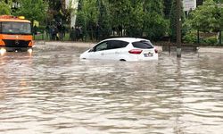 Meteoroloji'den 24 kent için sarı kodlu uyarı! Ankara, İzmir, Samsun, Tokat'ta sel alarmı