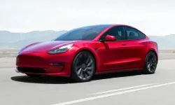 Rakipsiz görünen Tesla için durum değişiyor