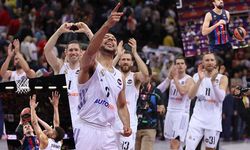 El Classico'nun sonucu Anadolu Efes ve Fenerbahçe Beko taraftarlarını üzdü