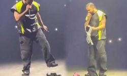 Drake'e sahnede 'sütyenli' saldırı