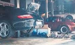 Lüks araca el koyan tamirci hız yapıp ceza yedi!