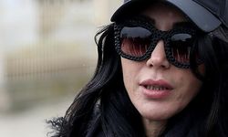 Hande Yener meslektaşlarını topa tuttu! "Türk halkının kalbine öyle girilmez"