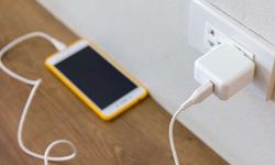 Apple’dan iPhone sahiplerine 'sarj' uyarısı!