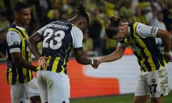 Fenerbahçe Kadıköy'de Nordsjaelland'ı üçledi!