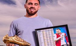 Milli futbolcu Hollanda’da yılın futbolcusu oldu