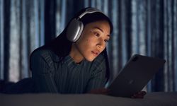 USB-C’li AirPods Max, 2024 sonunda piyasaya sürülecek