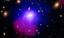 Uzayda dev patlama! NASA: Evreni sarsacak büyük boşluk oluştu