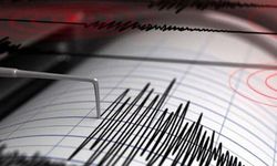 Suriye-Türkiye sınırında 3 dakika arayla iki deprem! 12 kişi yaralandı