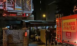 Kadıköy'de restoranın asma tavanı çöktü: Yaralılar var