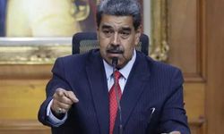 Maduro’dan ilginç karar! Noel tarihini öne çekti